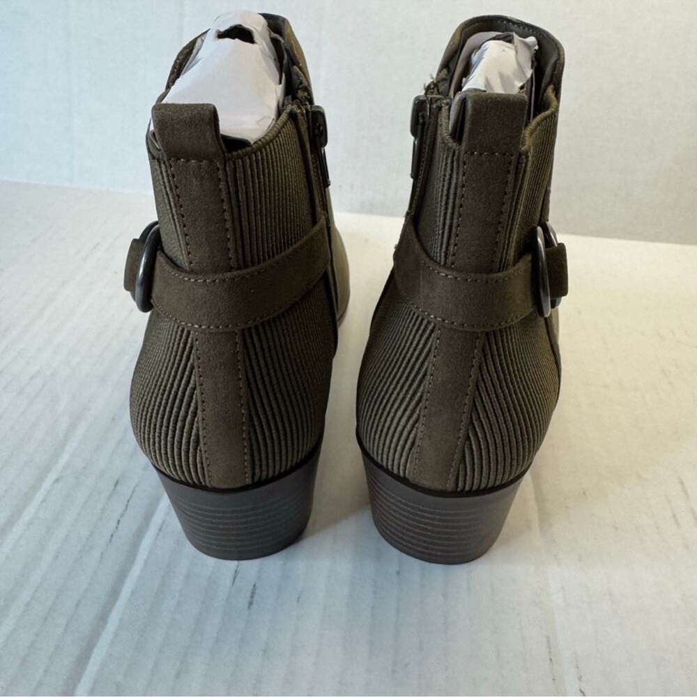 Suede Ankle Booties Size 8 Market and Spruce (Stitch Fix)comfortable, NWT